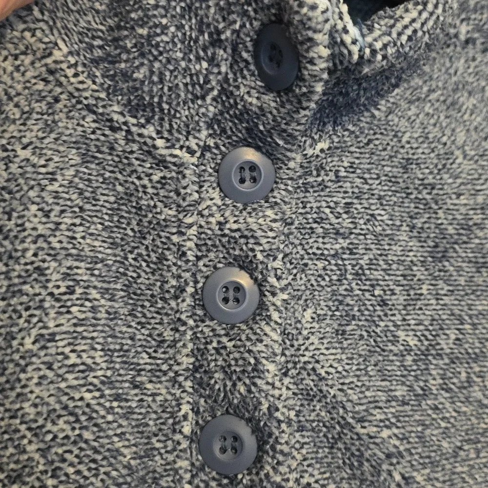 Eddie Bauer Women's Blue Mock Neck Sweater Sweatshirt Buttons Pockets Cozy Sz XS